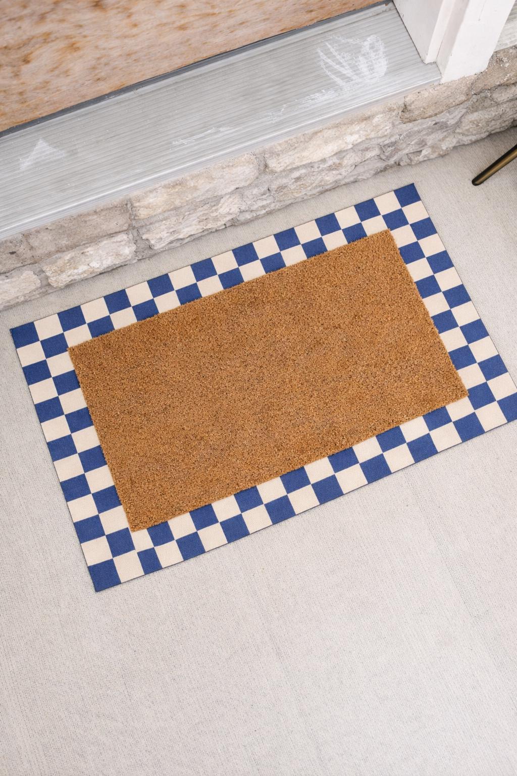 Housewarming, wedding or engagement gift | Personalized last name door mat + layering rug