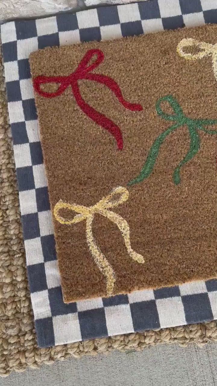 Coquette Bows Christmas Doormat: Charming Entryway Rug
